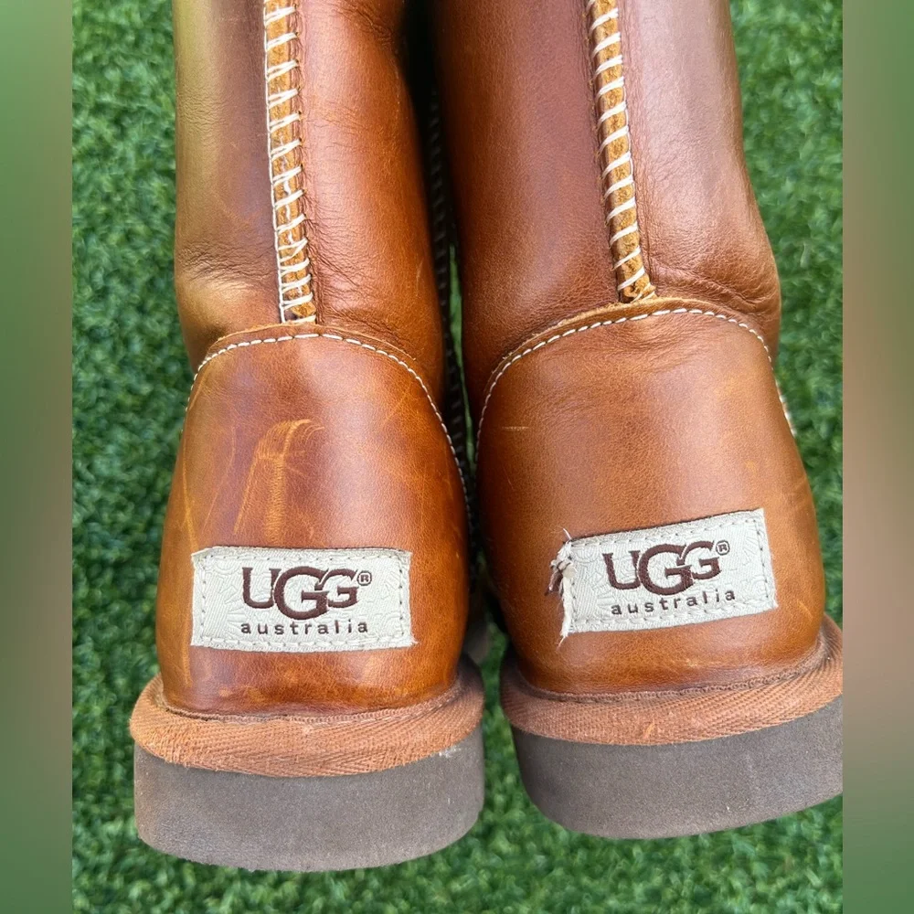 UGG Classic Short Calf Leather Boot Size 7 - Picture 7 of 10